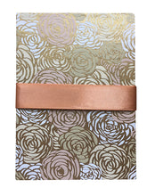 Load image into Gallery viewer, Accordion Book Floral with Magnetic Closures