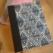 Load image into Gallery viewer, Garden Catalogs