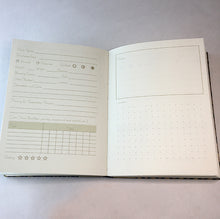 Load image into Gallery viewer, Garden Catalogs