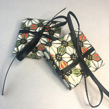 Load image into Gallery viewer, Little Minis