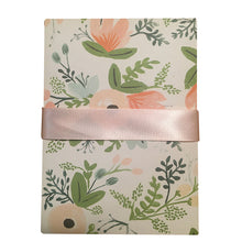 Load image into Gallery viewer, Accordion Book Floral with Magnetic Closures