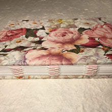 Load image into Gallery viewer, Garden Themed Journal