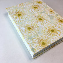 Load image into Gallery viewer, Garden Themed Journal