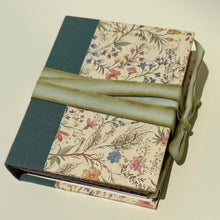 Load image into Gallery viewer, Travelers Flower Press Books