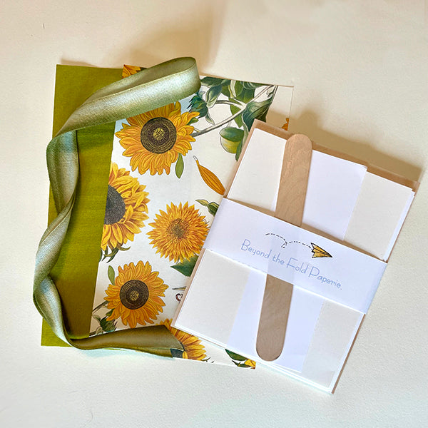 Kit: Complete Travelers Flower Press Bookmaking Kit