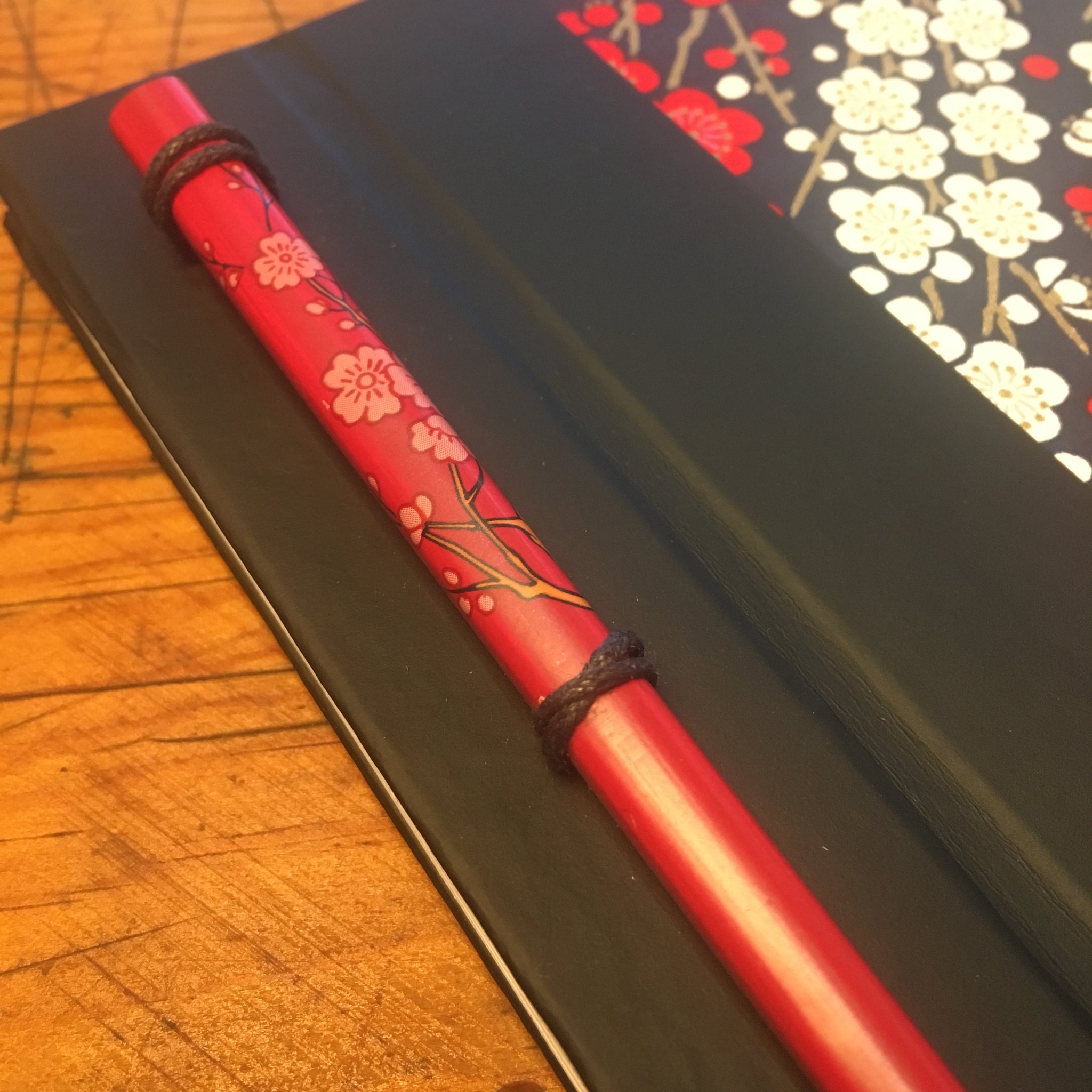Chopstick Style Bookmaking Class – Beyond the Fold