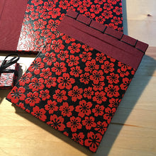 Load image into Gallery viewer, Desk Set Gift Set with Japanese Lacquered Chiyogami Paper